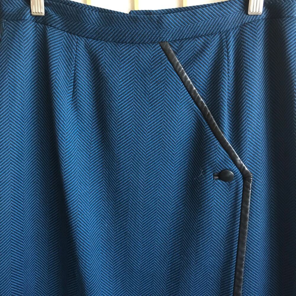 CLOSET CLEAR OUT! Vintage Faux Wrap Leather Trim